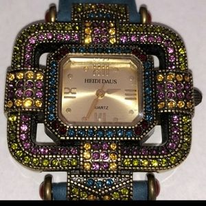 HEIDI DAUS WATCH WITH 3 INTERCHANGEABLE BANDS..FANTASIC DEAL